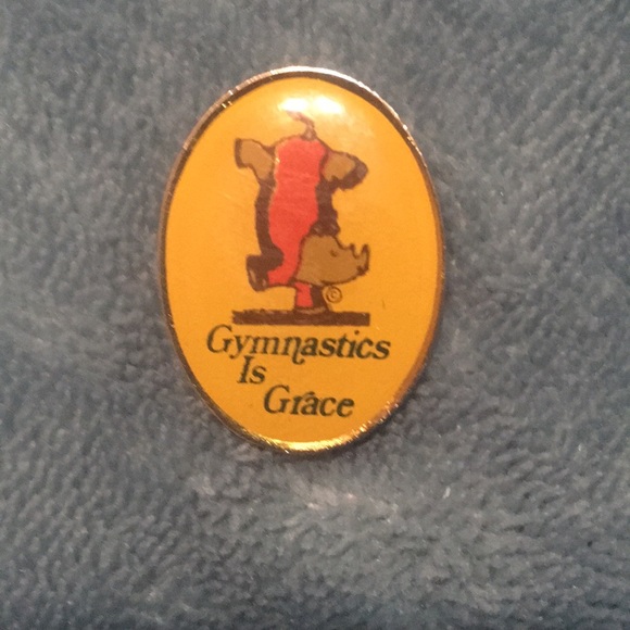 Vintage gymnastic lapel pins - Picture 6 of 7
